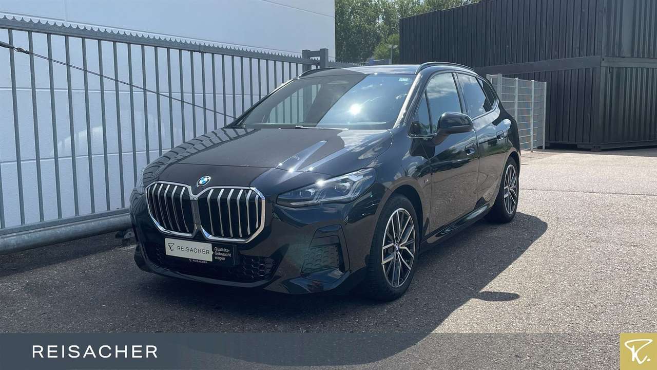 BMW 220 2025