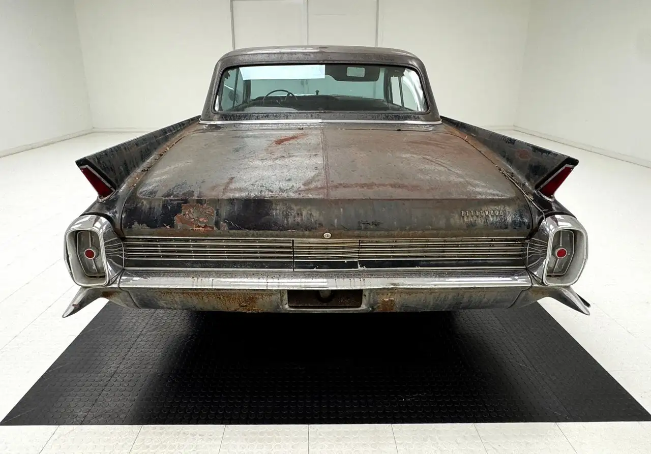 Cadillac Fleetwood 60 Series Special Sedan, foto 4