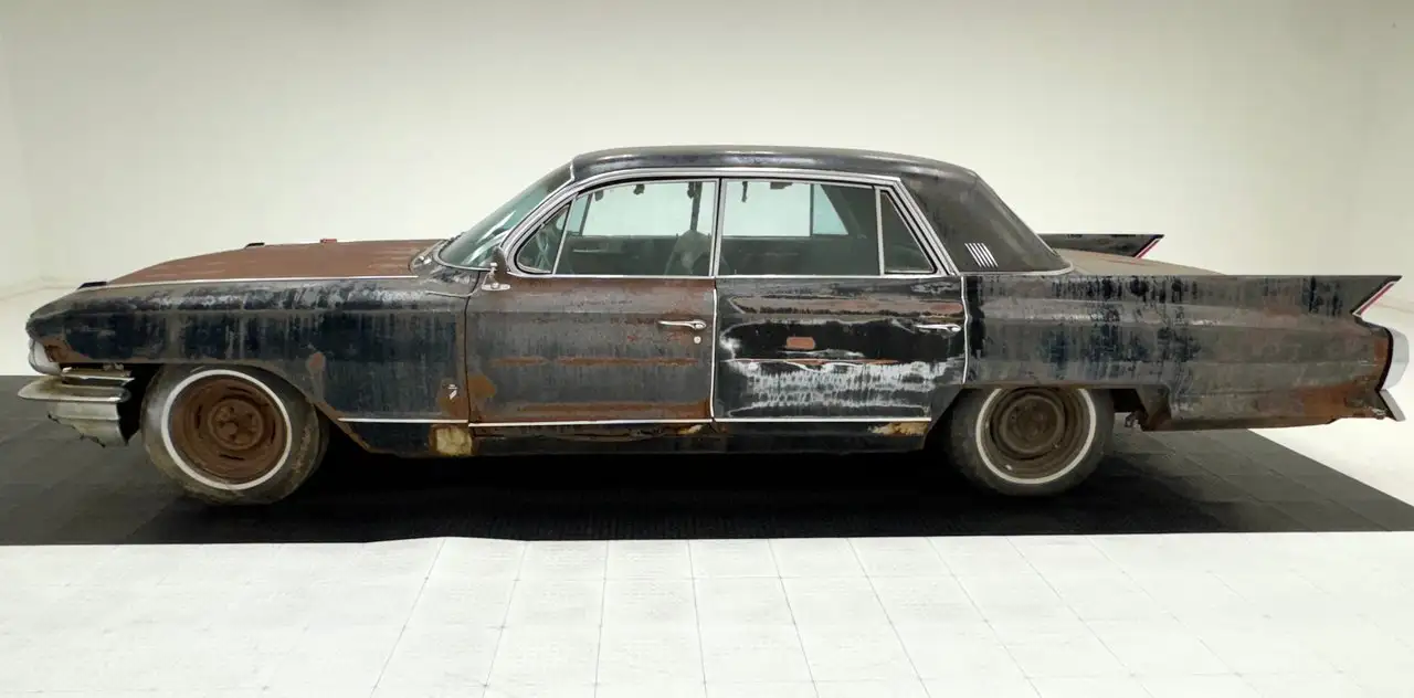 Cadillac Fleetwood 60 Series Special Sedan, foto 2