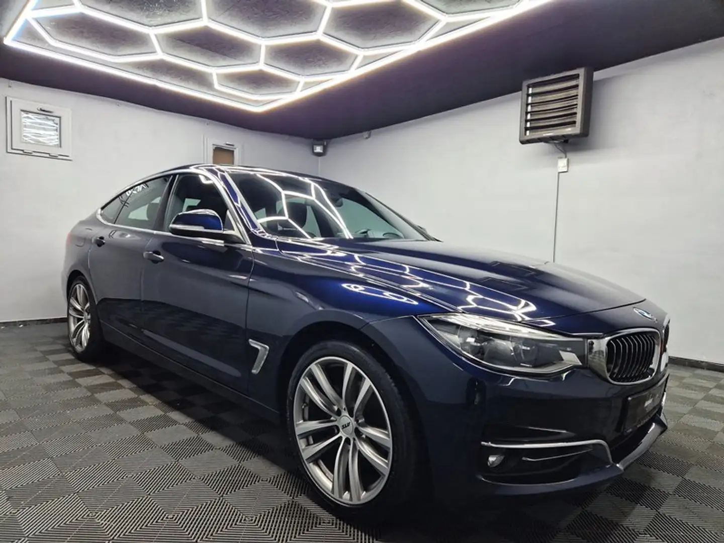 BMW 320 GT Luxury Line|AUTOM|PANO|LEDER|LED|19 ZOLL|ME Bleu - 2