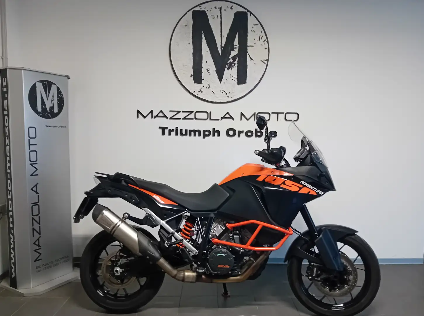 KTM 1050 Adventure Чорний - 1