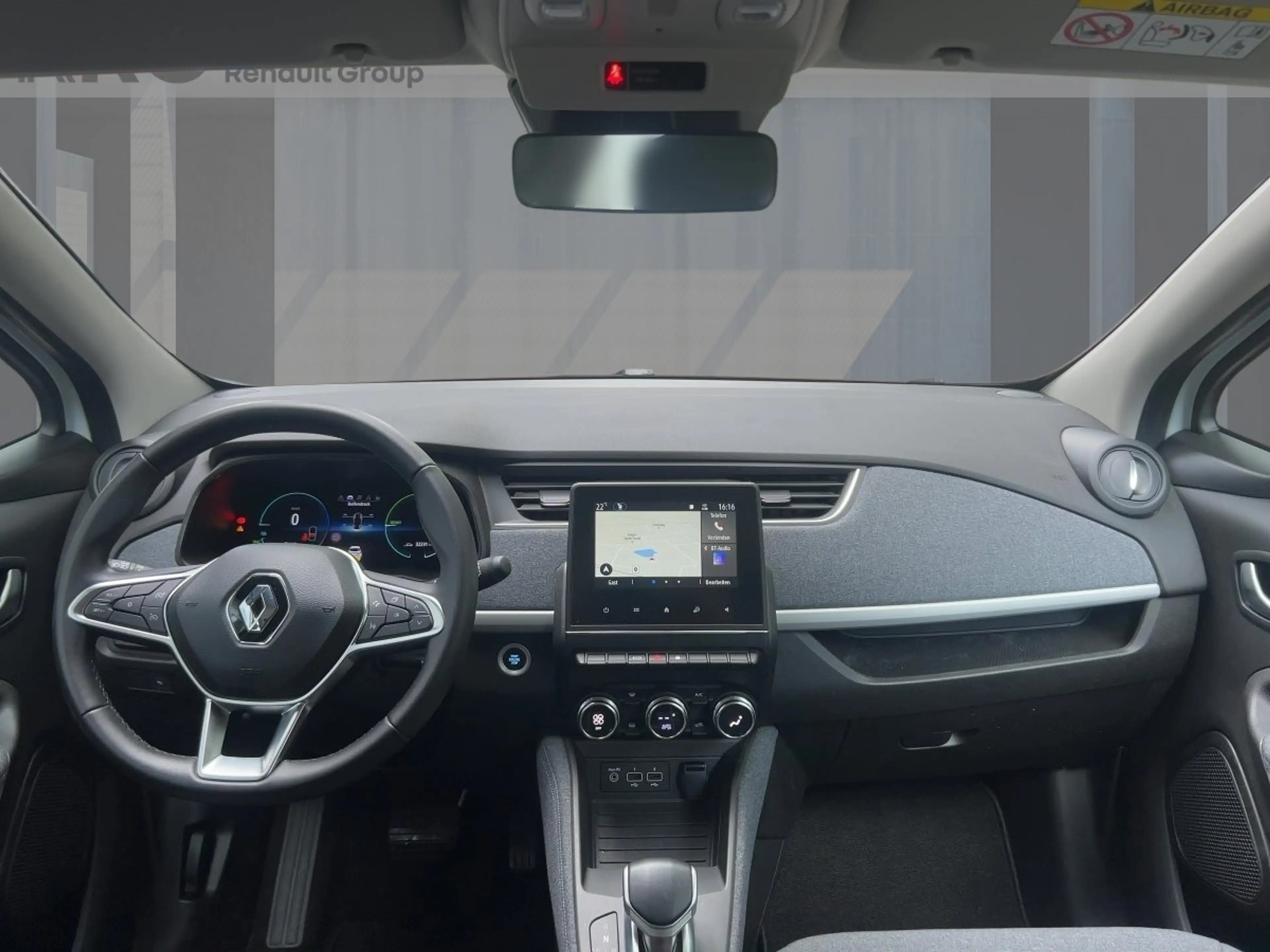 Renault ZOE Evolution EV50 110hp  PDC — photo 10