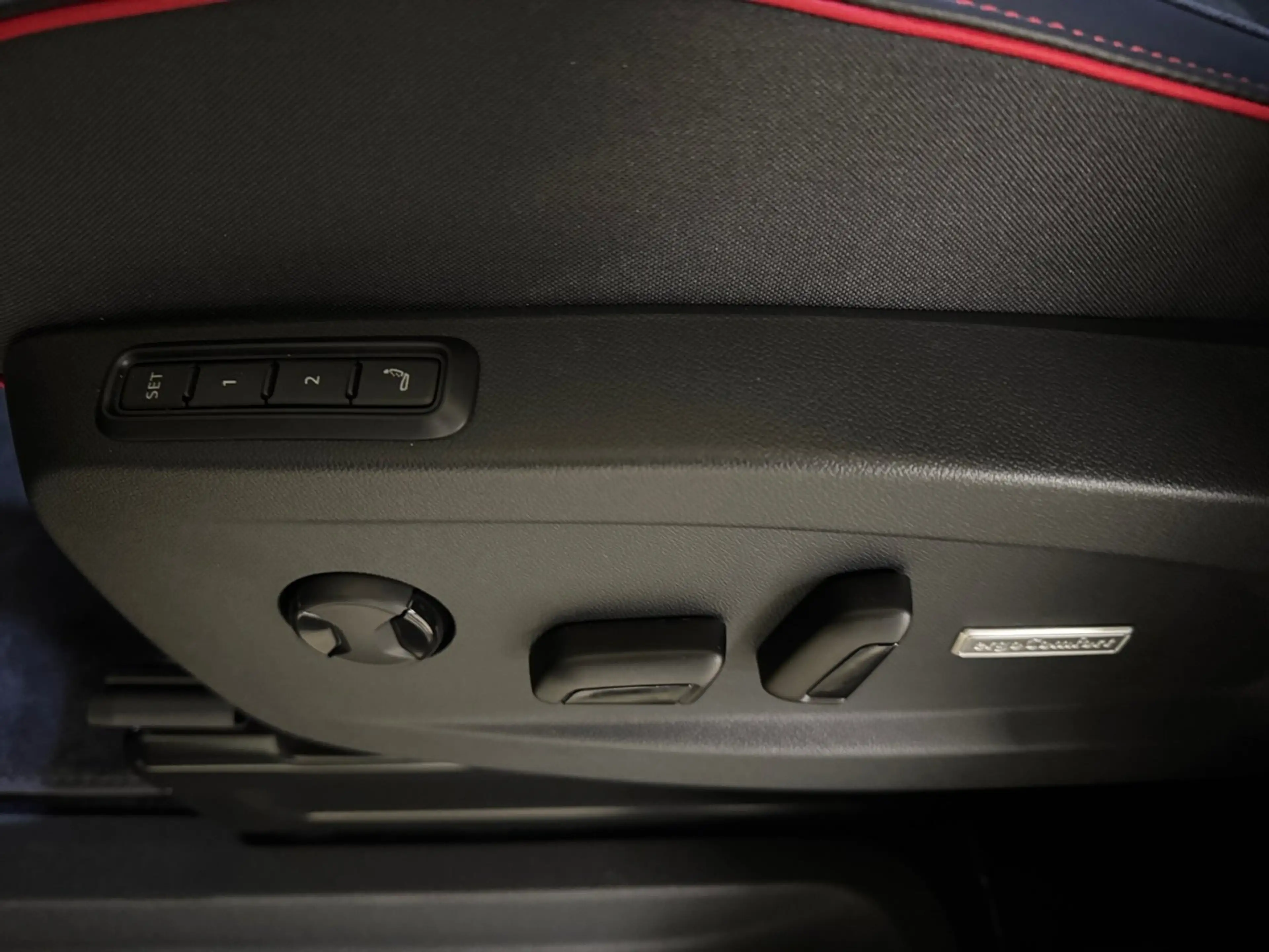 Volkswagen ID. Buzz VW ID. Buzz GTX LR 4MOTION 250 kW — photo 10
