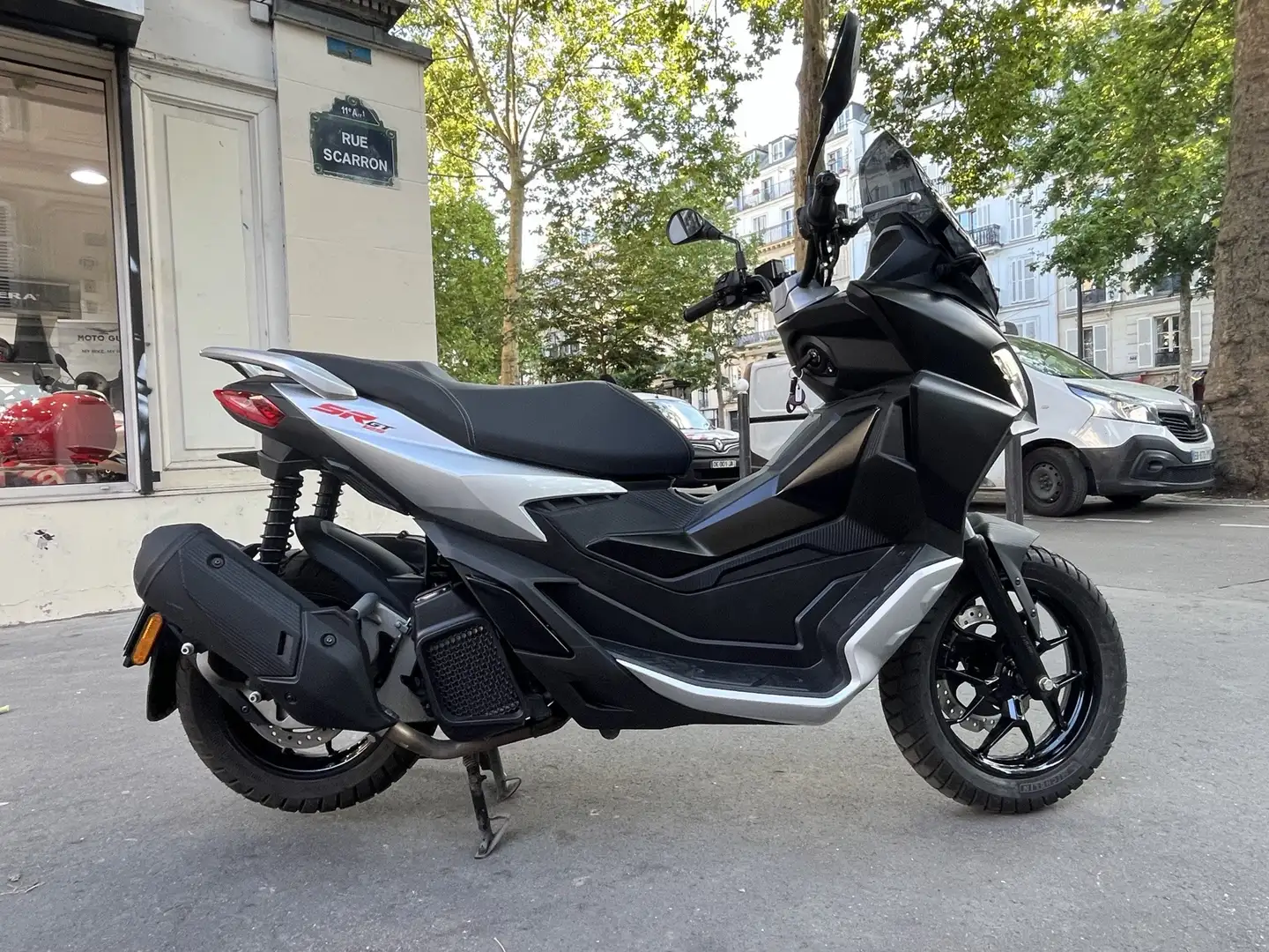 Aprilia SR 125 Negru - 1