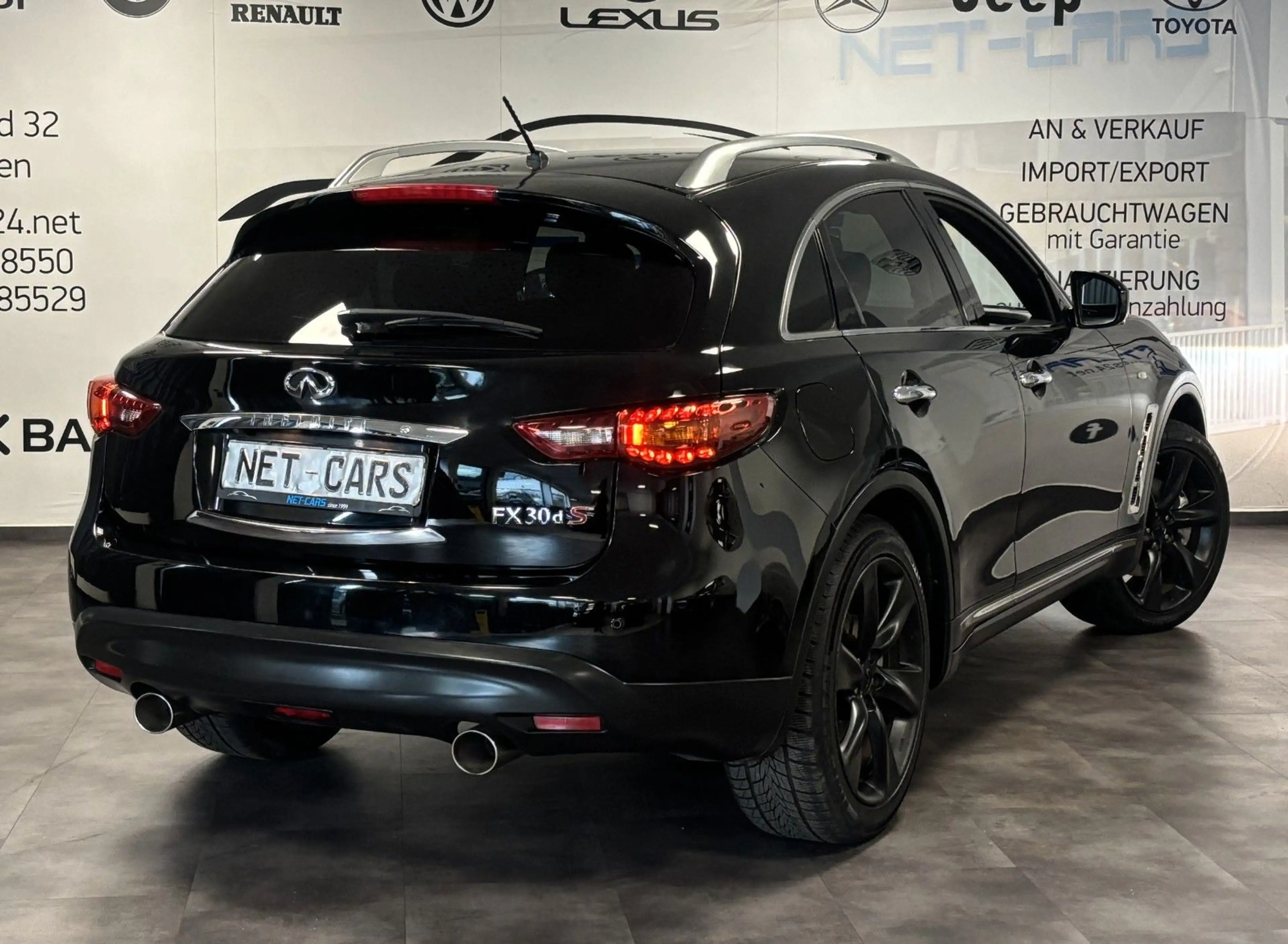 Infiniti FX 30d V6 Premium S*AWD*Leder*NAVi+Kamera*VOLL — photo 7