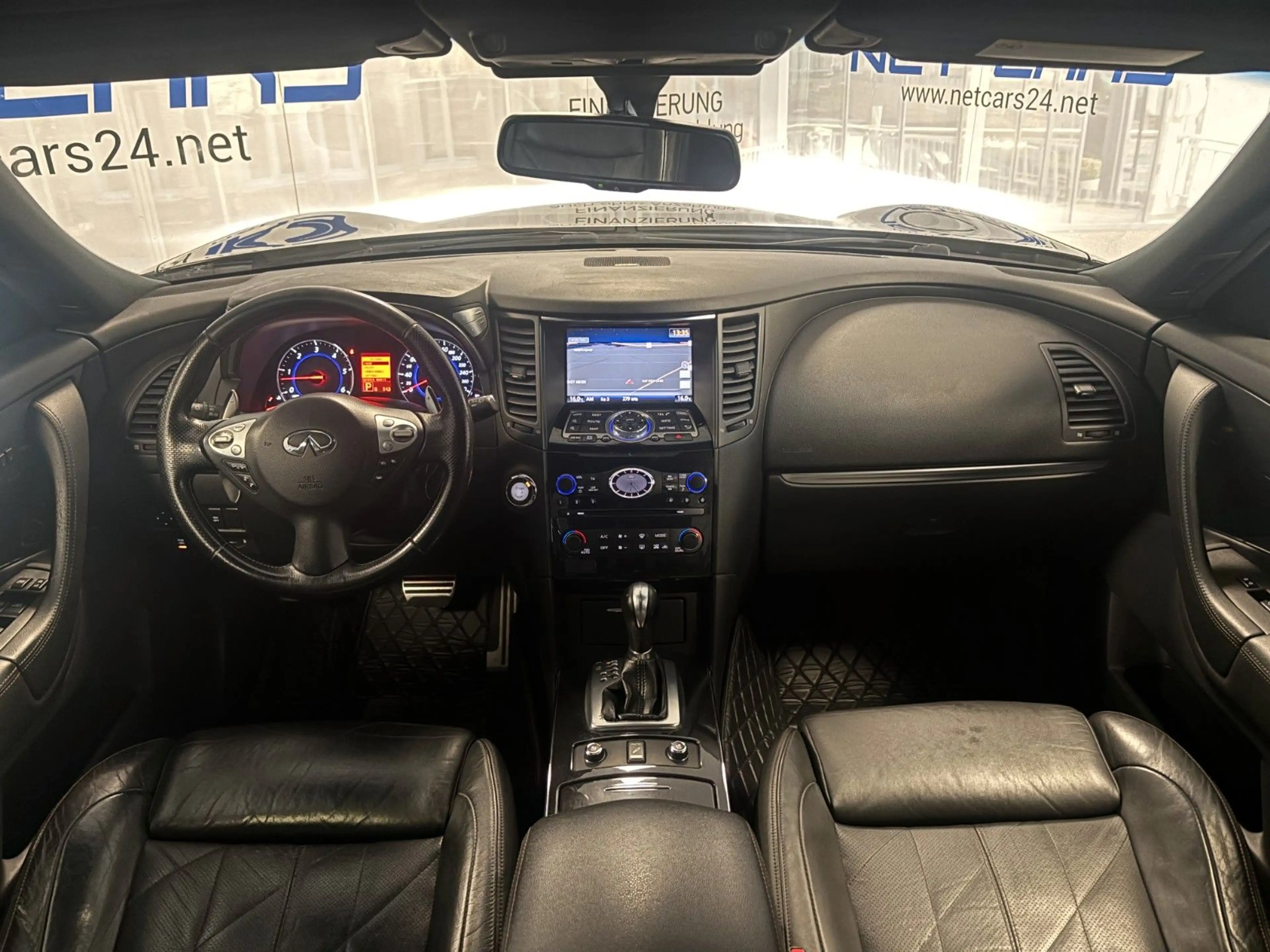 Infiniti FX 30d V6 Premium S*AWD*Leder*NAVi+Kamera*VOLL — photo 4