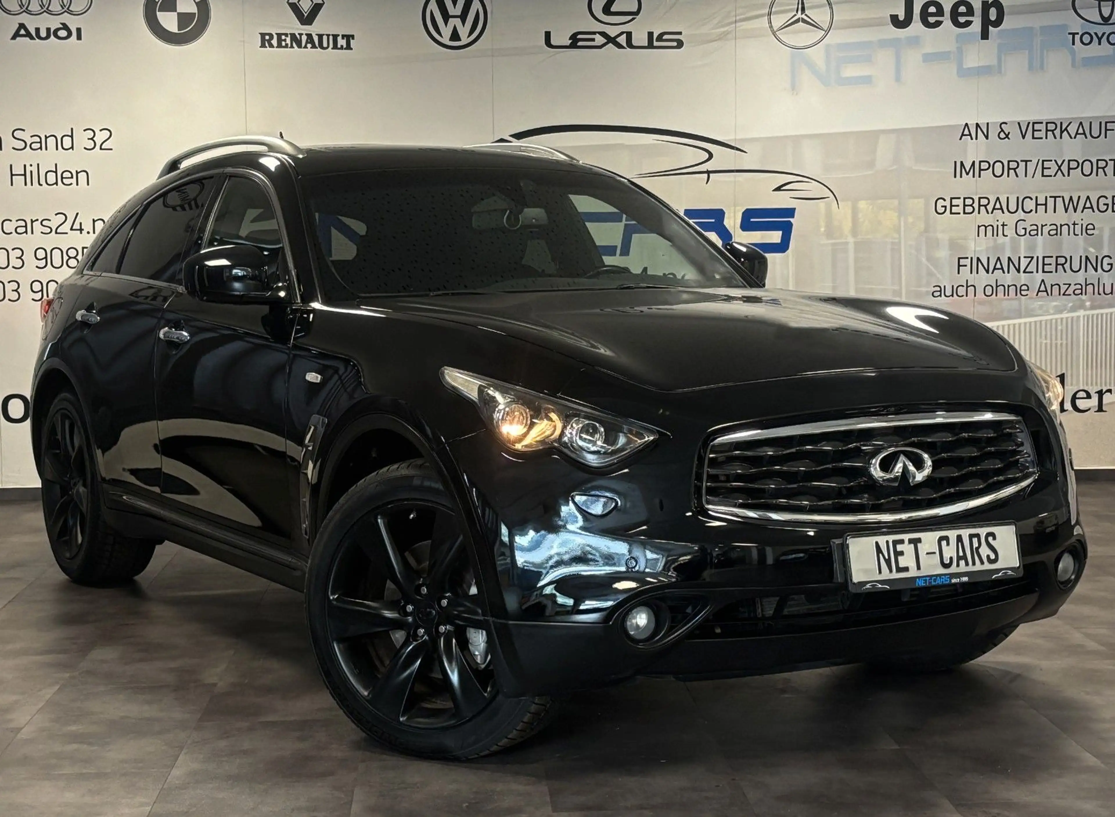 Infiniti FX 30d V6 Premium S*AWD*Leder*NAVi+Kamera*VOLL — photo 14