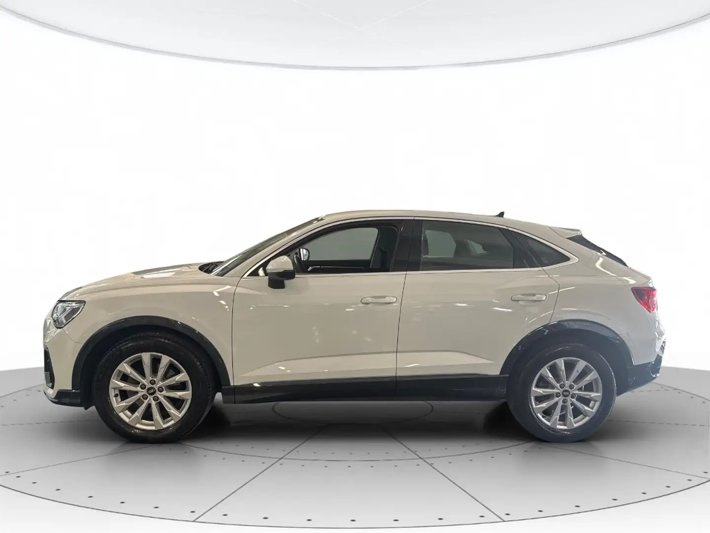 Audi Q3 Sportback 35TDI Business Plus s-tronic Blanco - 2