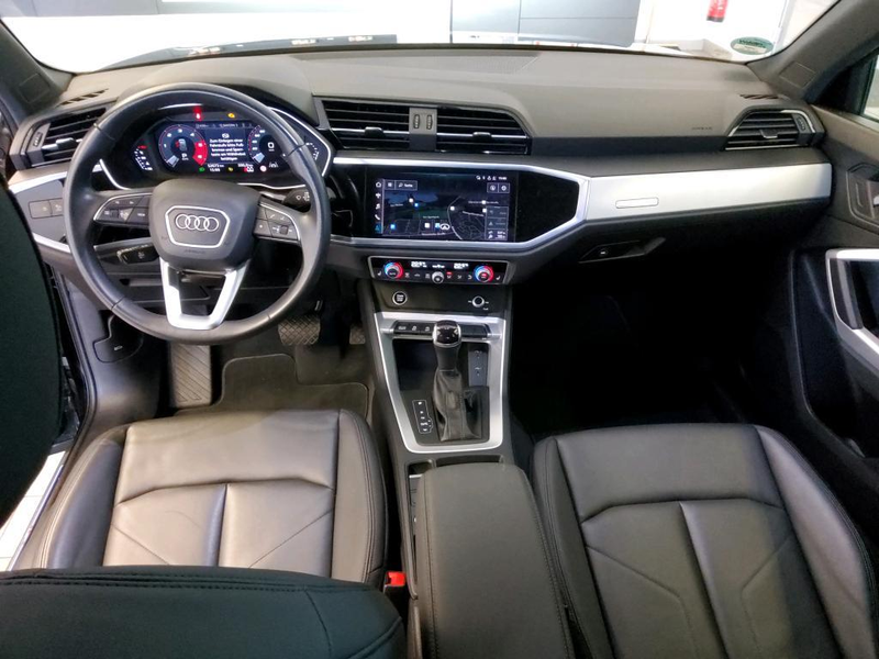 Audi Q3 40TDi Q S LINE/BLACK/19Z./LED/CARPLAY/DAB+/VC — photo 11