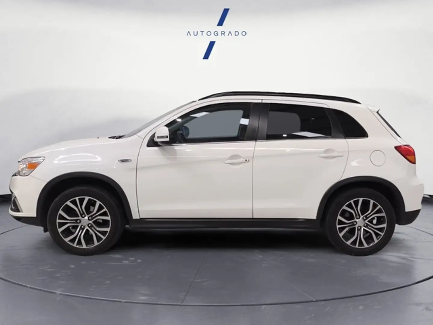 Mitsubishi ASX 160 MPI Motion Blanco - 2