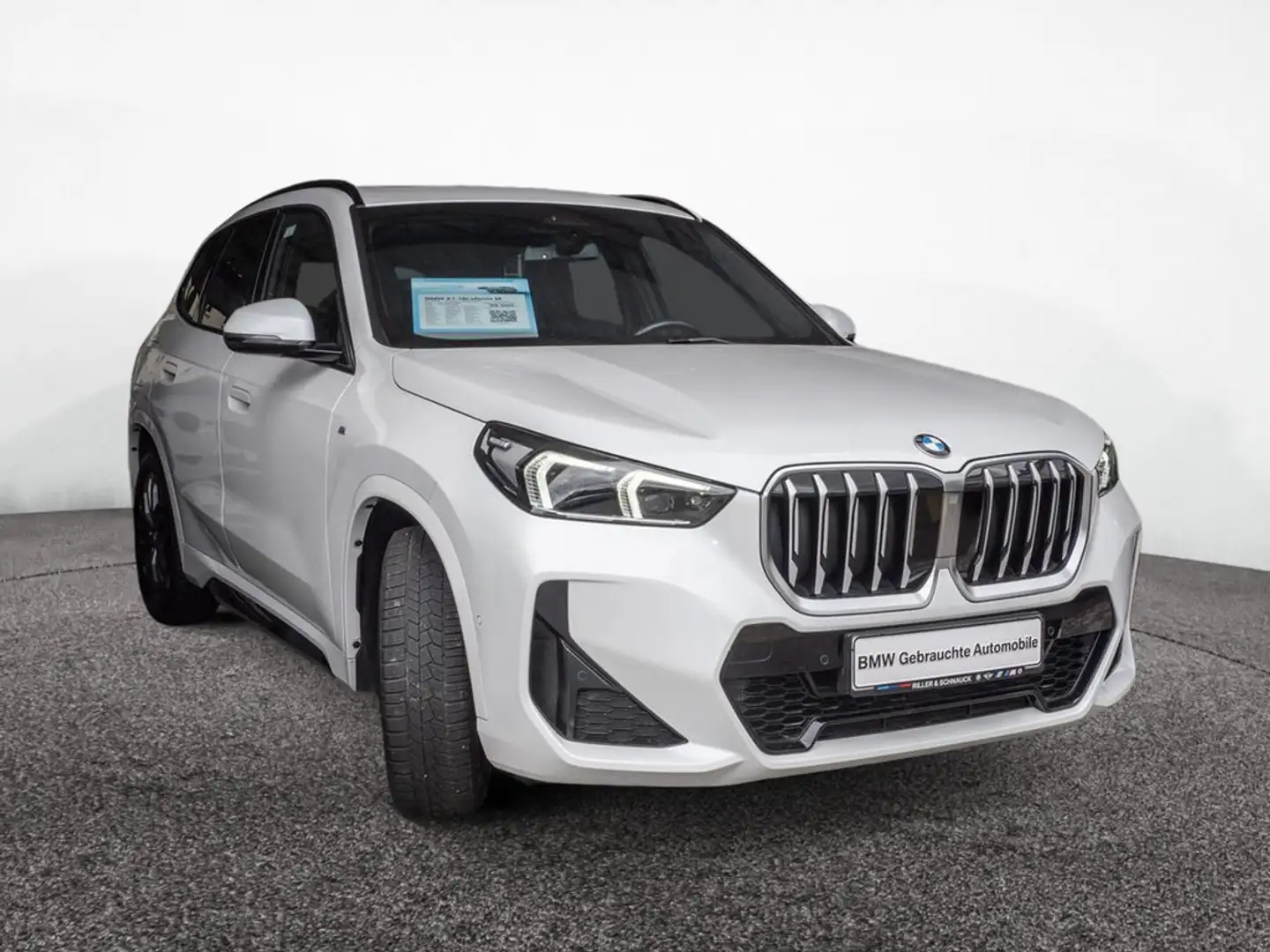 BMW X1 sDrive 18i M-Sport AHK+PANO+HK+ACC+MEM LED Weiß - 2
