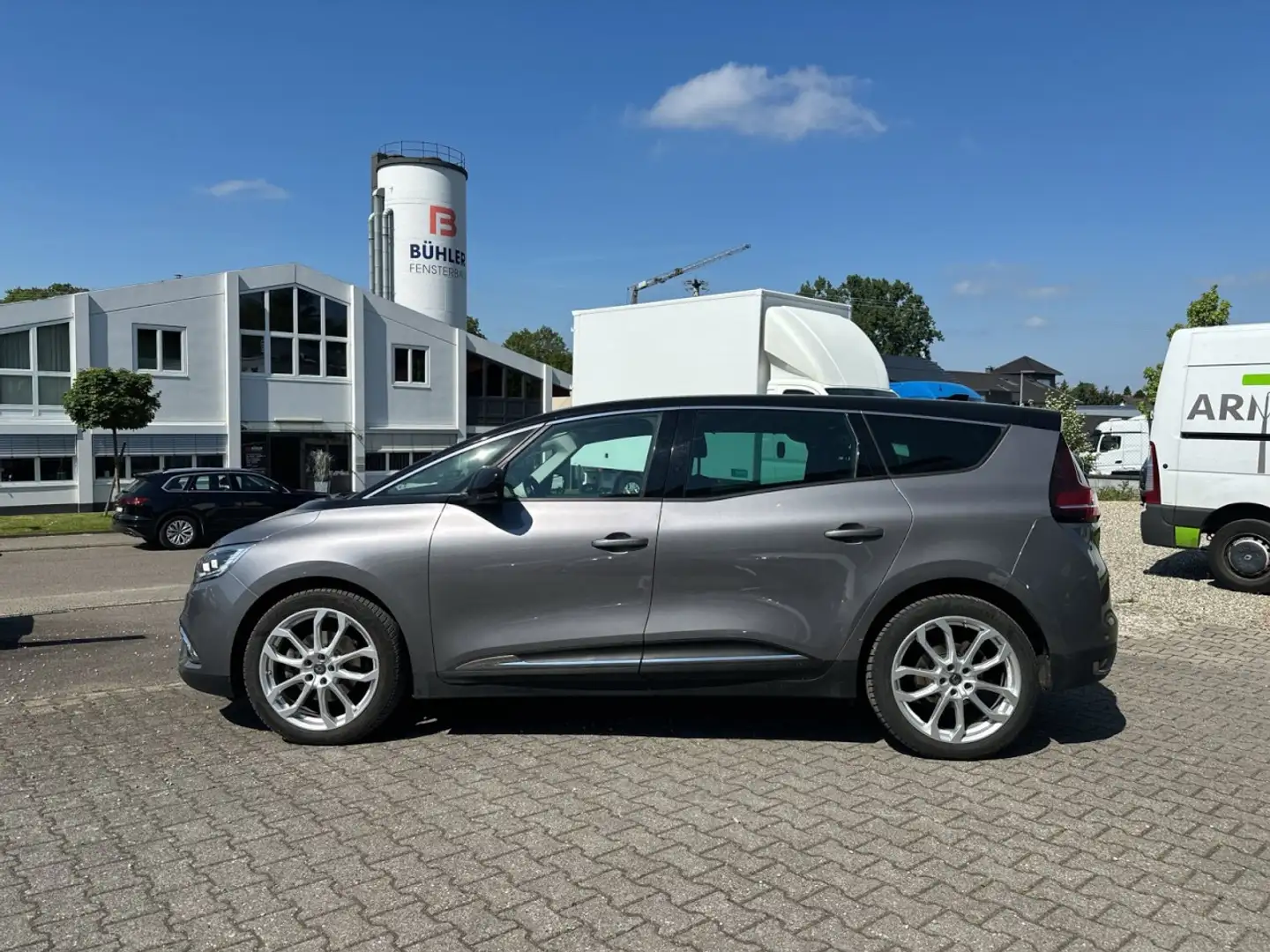 Renault Scenic IV Grand Intens TCe 140 Klima Navi Rückfahrkamera Fekete - 2