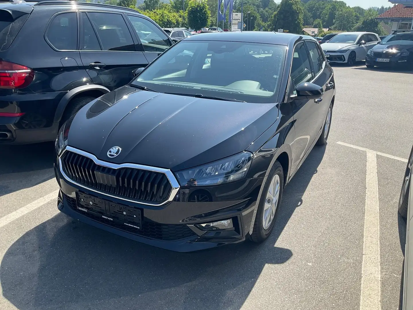 Skoda Fabia 1.0 MPI 130 Jahre, LED, Kamera, 15-Zoll, Winter Schwarz - 2