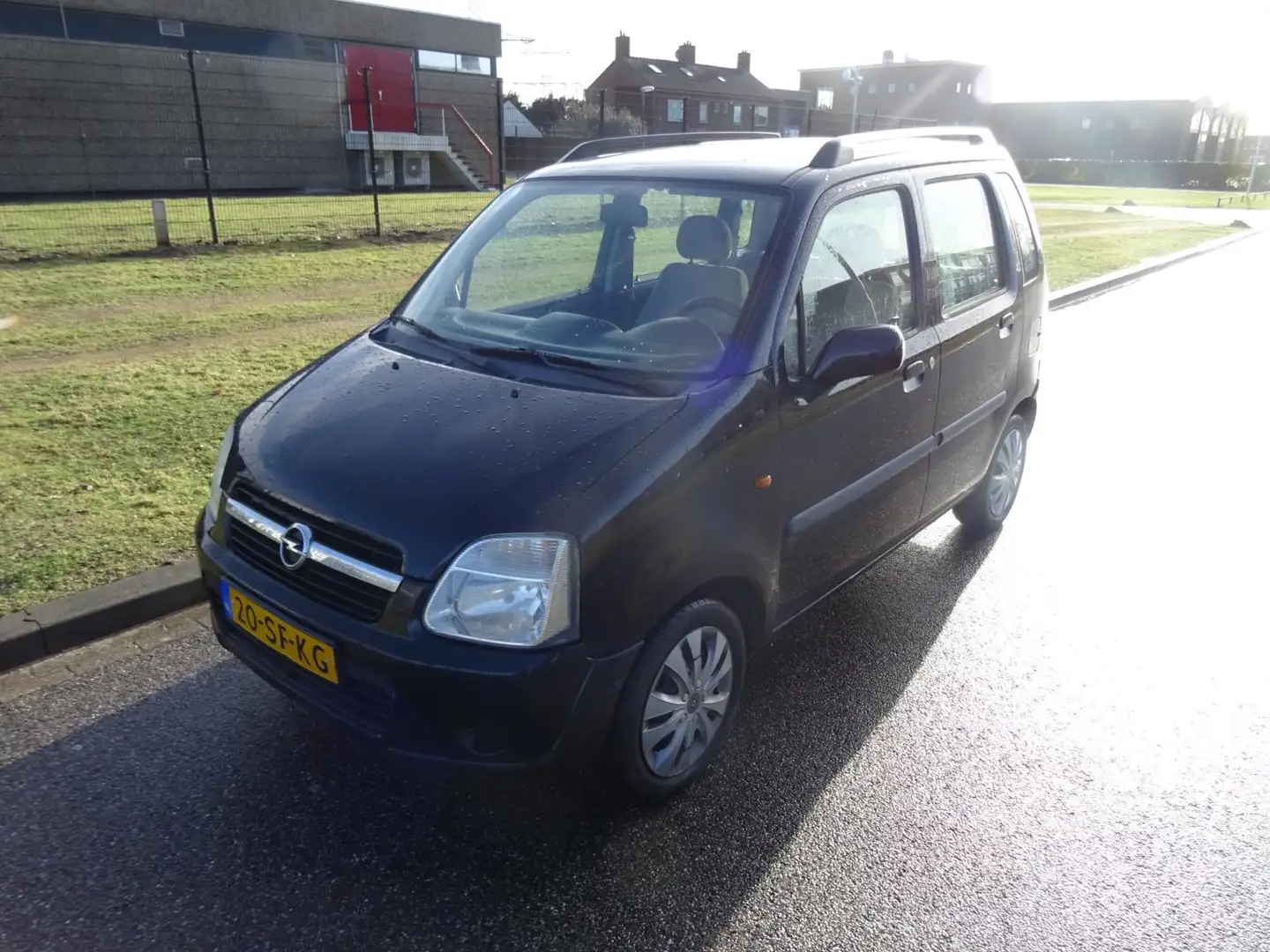 Opel Agila 1.2-16V Flexx cool Zwart - 1