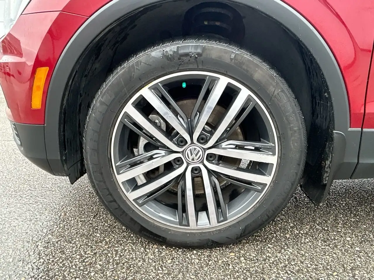 Volkswagen Tiguan снимка Volkswagen Tiguan
