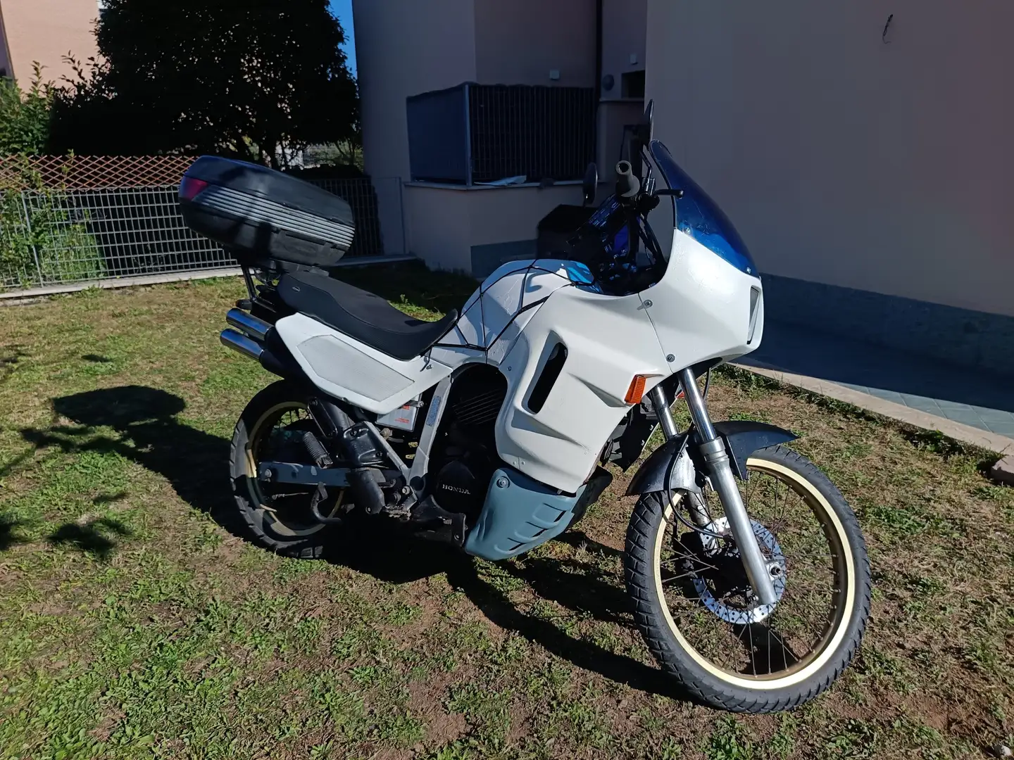 Honda Transalp XL600V Biały - 2