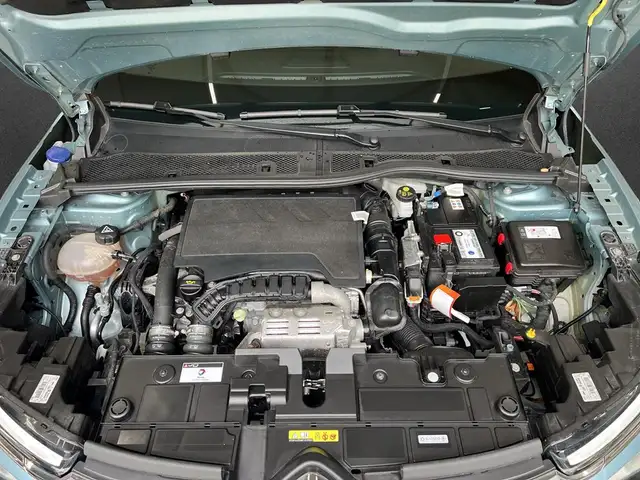 Citroen C4 view 5