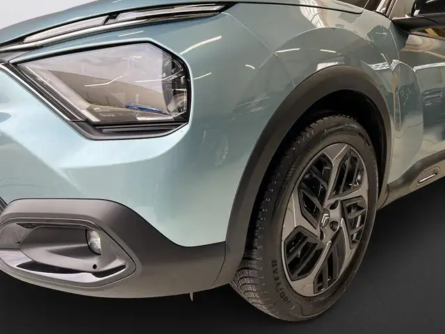Citroen C4 view 9