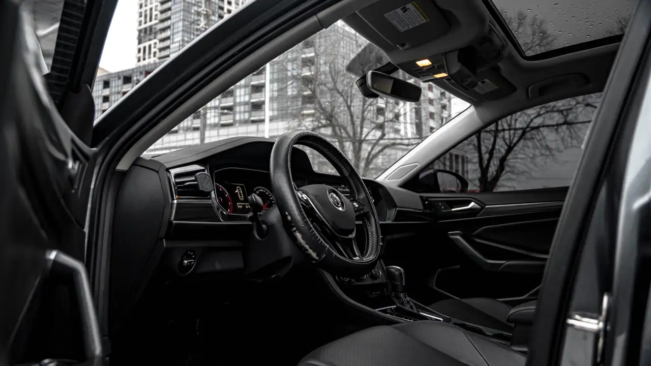 Volkswagen Jetta снимка Volkswagen Jetta