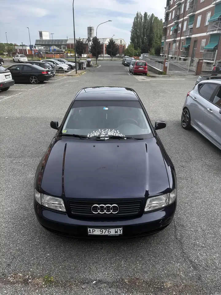 Audi A4 1.8, foto 8