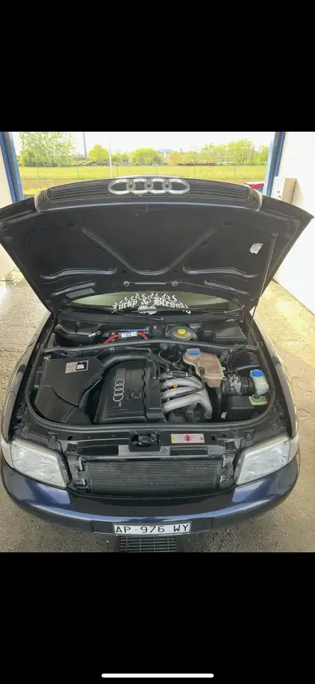 Audi A4 1.8, foto 11