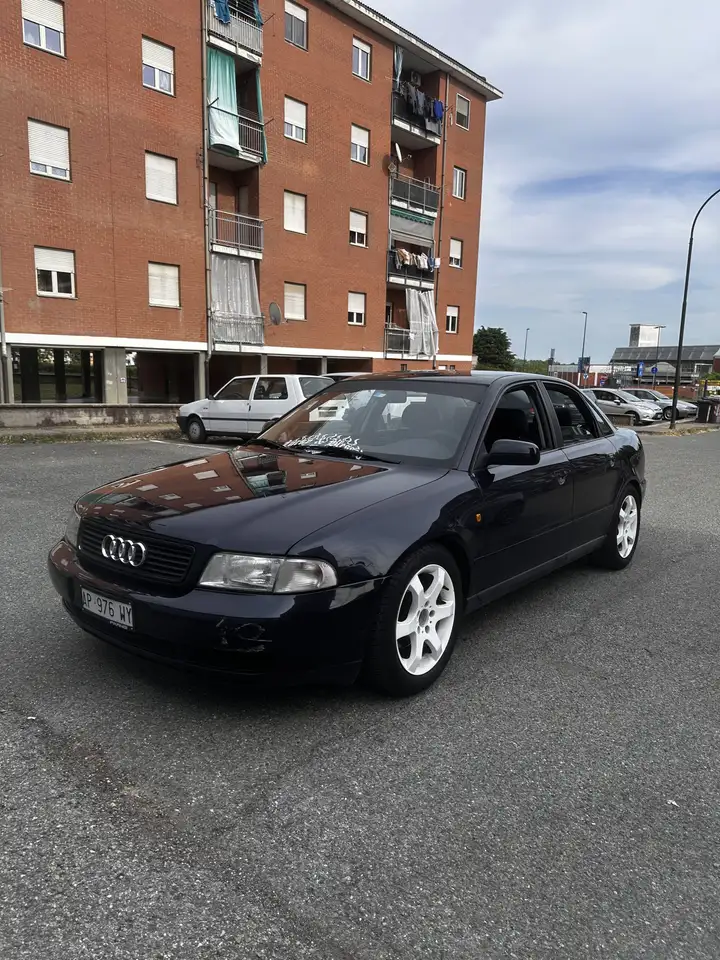 Audi A4 1.8, foto 7