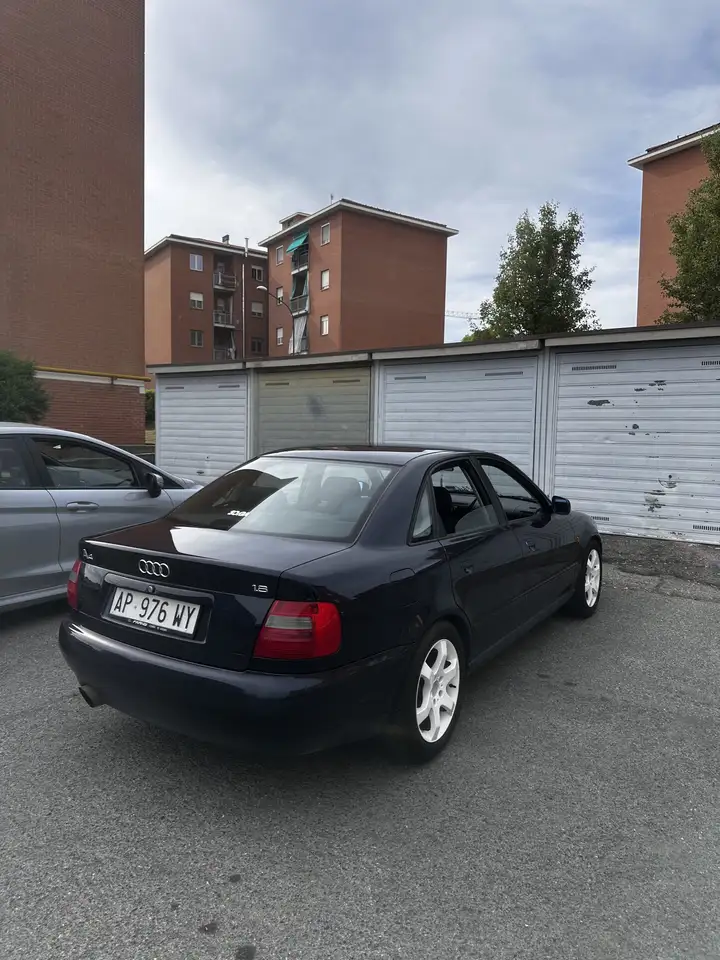 Audi A4 1.8, foto 6