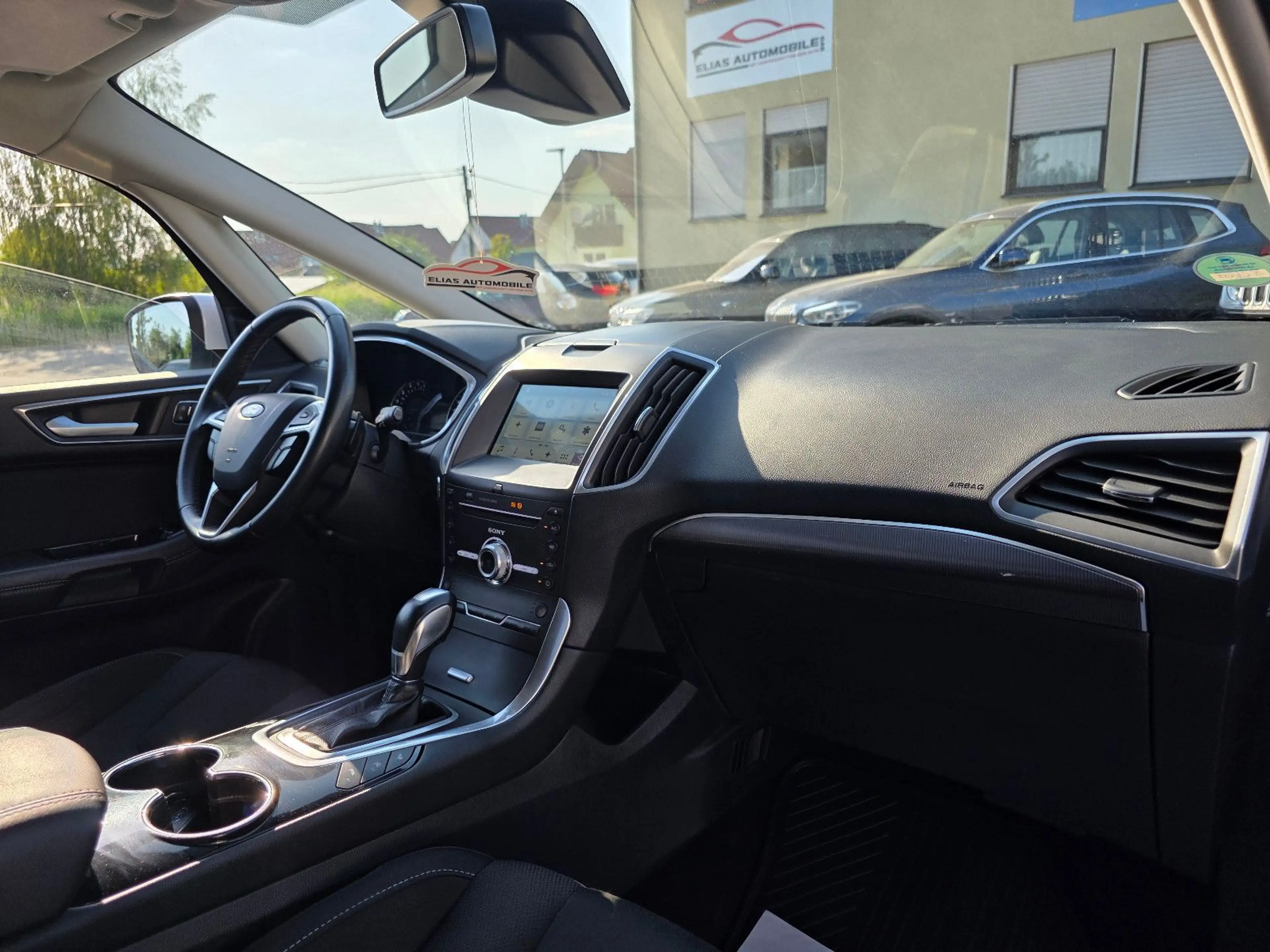 Ford S-Max S-MAX Titanium AWD — photo 13