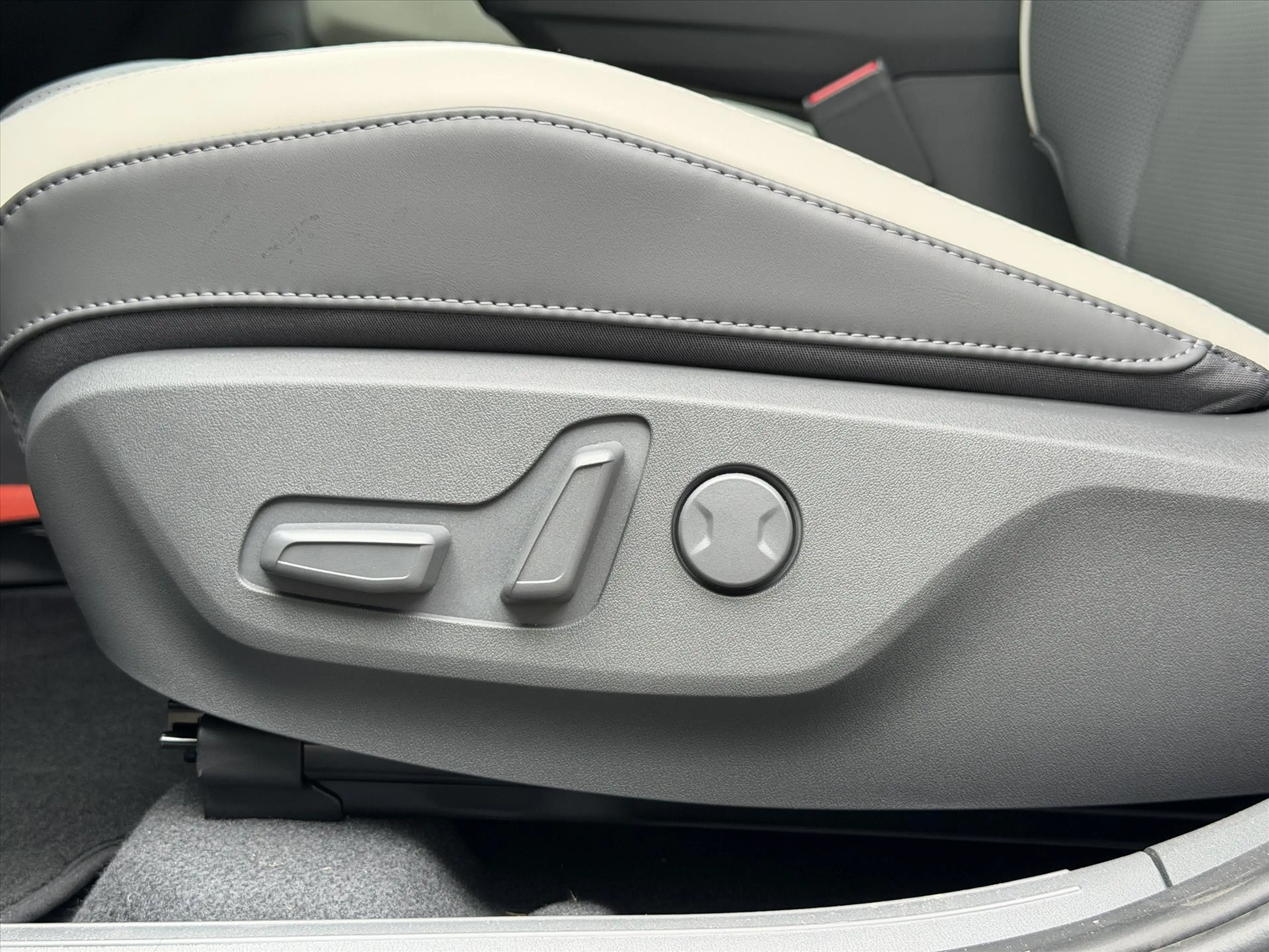 Kia EV3 81,4 kWh 204pk GT-Line Business Edition — photo 11