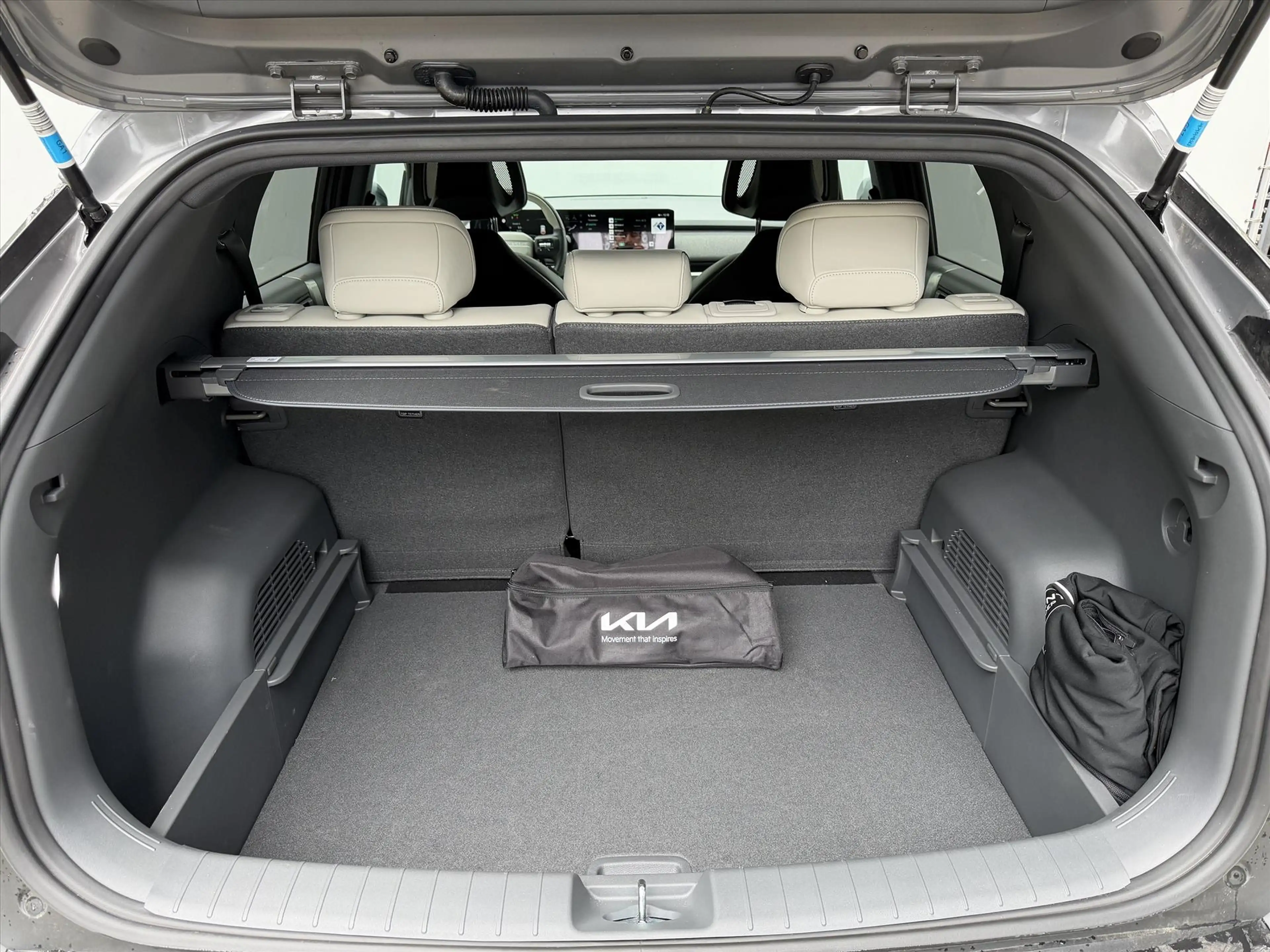 Kia EV3 81,4 kWh 204pk GT-Line Business Edition — photo 24