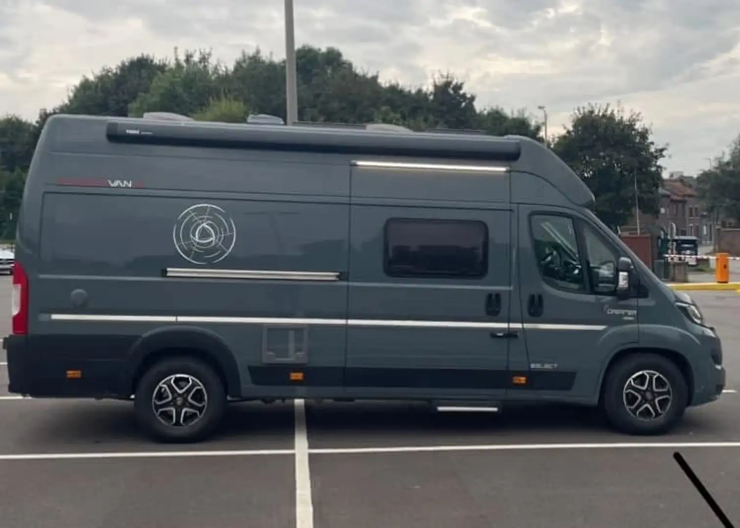 Fiat Ducato Dreamer Camper Van Grijs - 2
