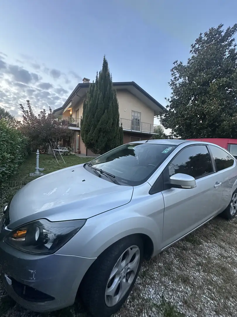 Ford Focus chilometri certificati solo 11700 motore 2.0 disel - 2