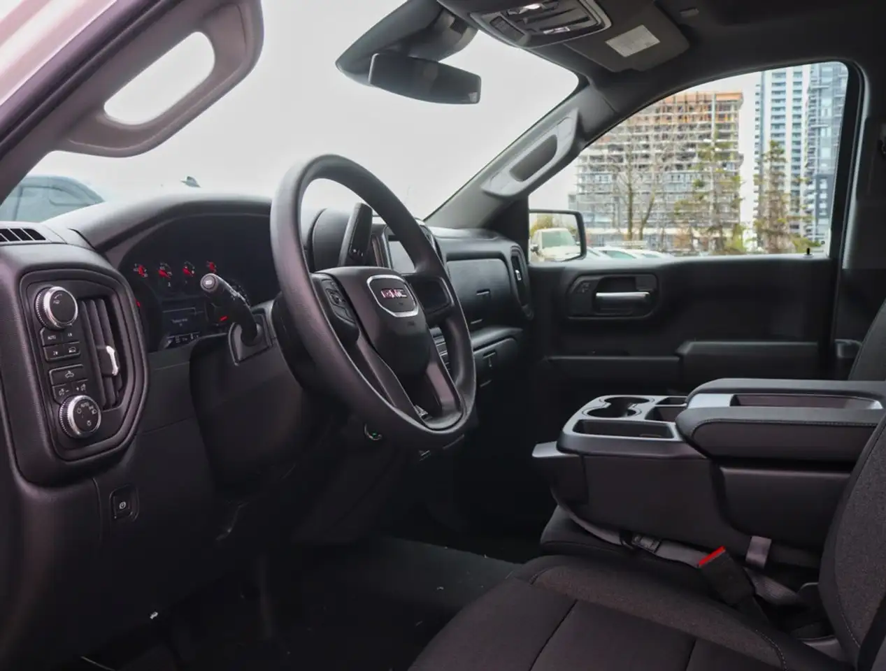 GMC Sierra 1500 снимка GMC Sierra 1500