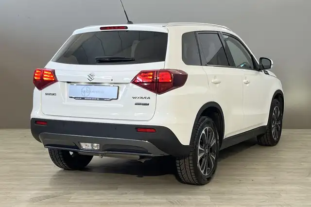 Suzuki Vitara view 5