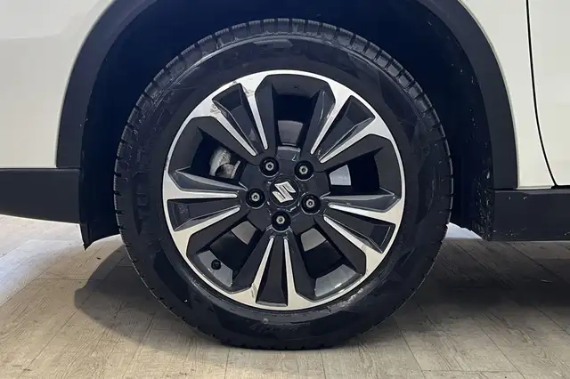 Suzuki Vitara view 11