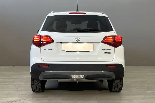 Suzuki Vitara view 6