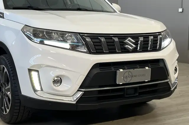 Suzuki Vitara view 10