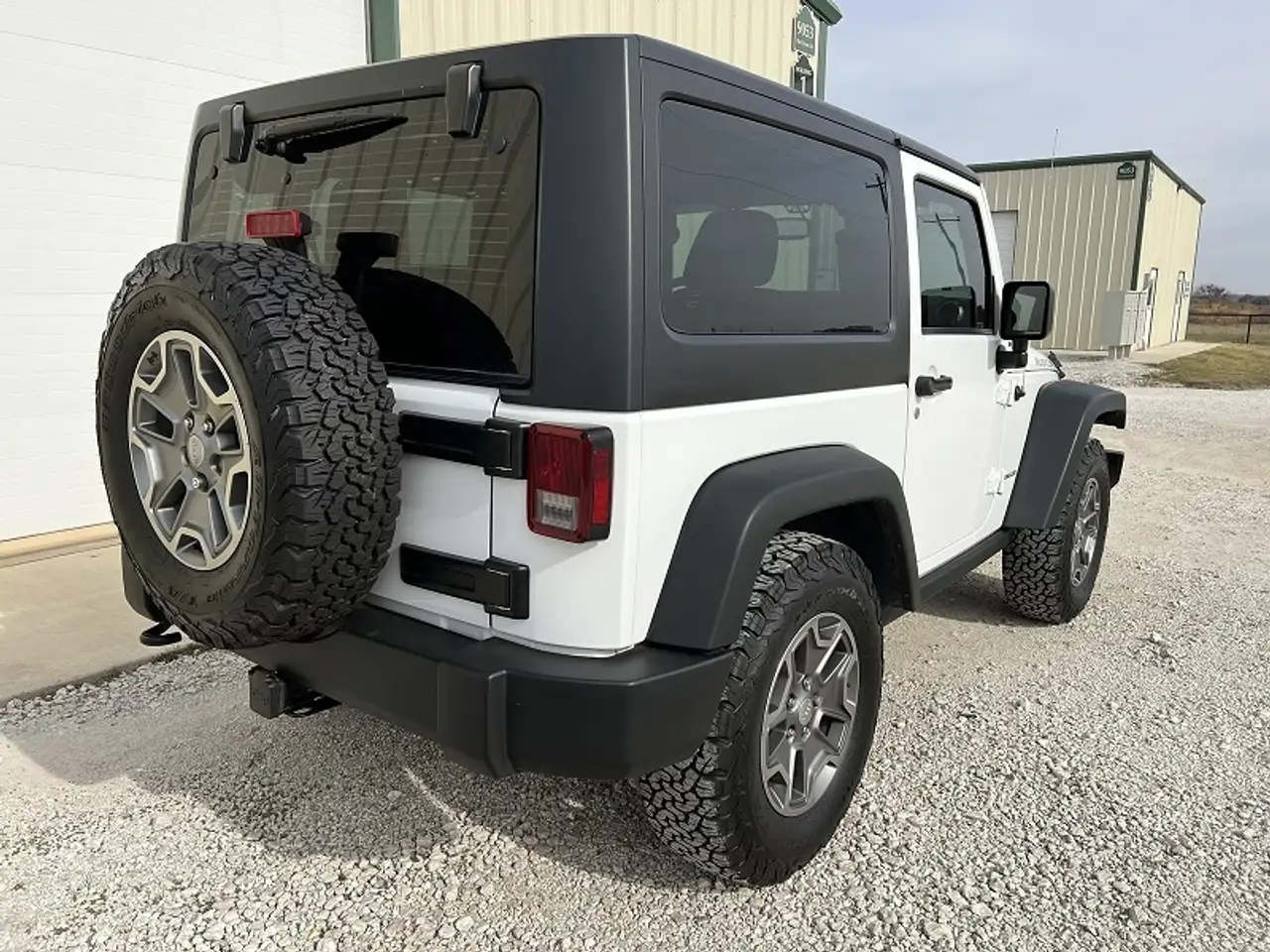 Jeep Wrangler снимка Jeep Wrangler