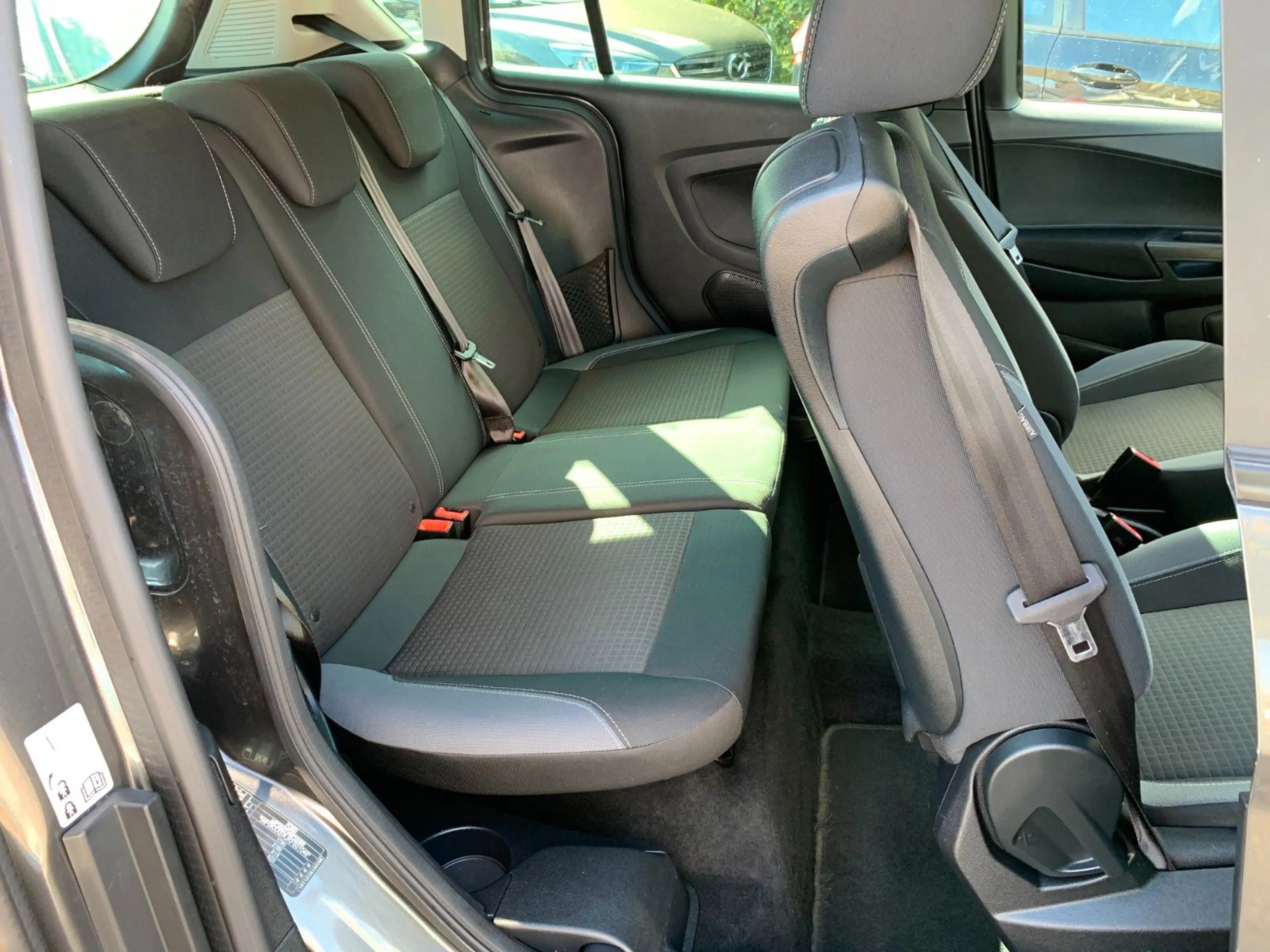 Ford B-Max B-MAX Sync Edition*BT*SiHz*PDC*1,6L — photo 6