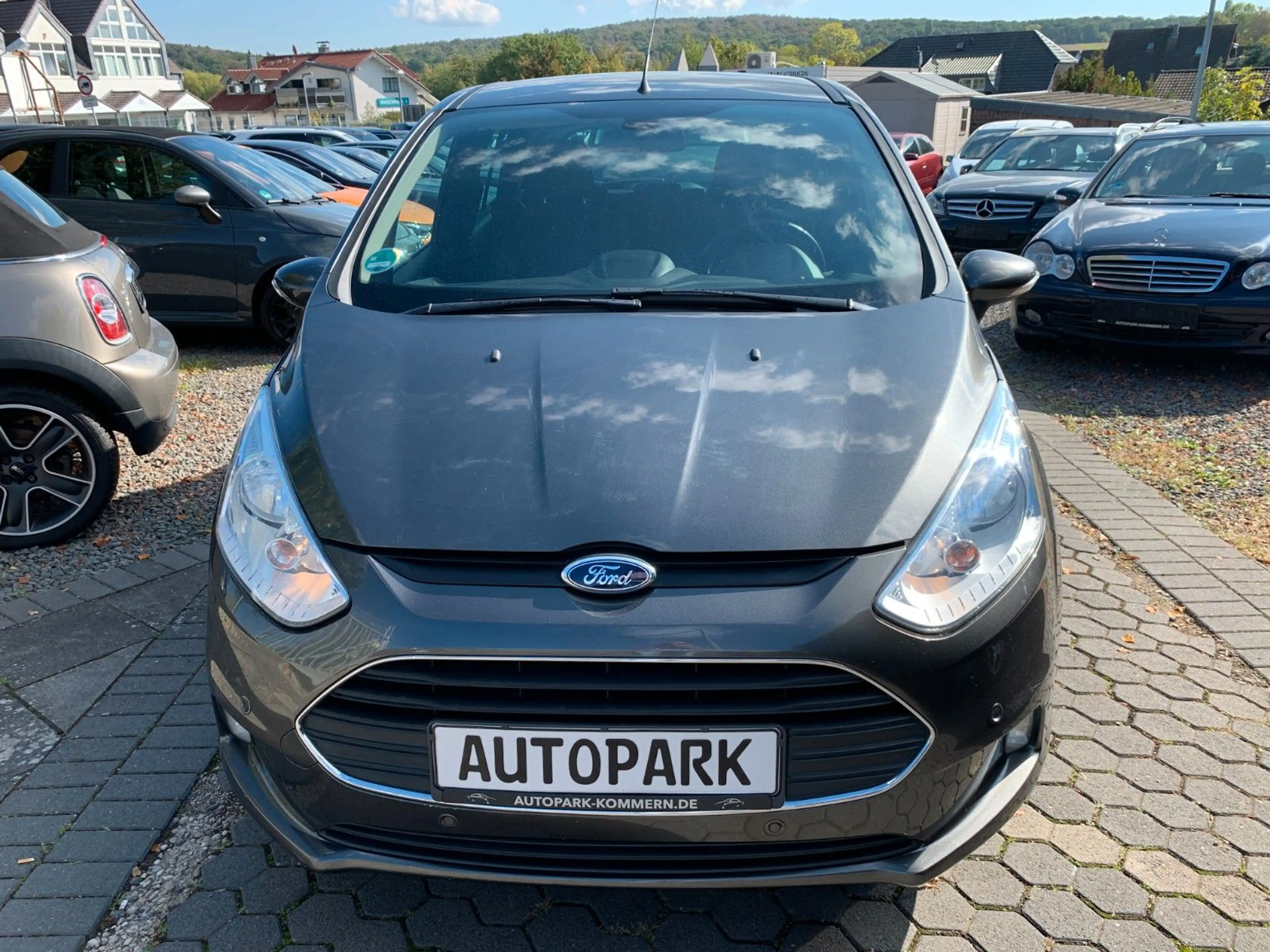 Ford B-Max B-MAX Sync Edition*BT*SiHz*PDC*1,6L — photo 2