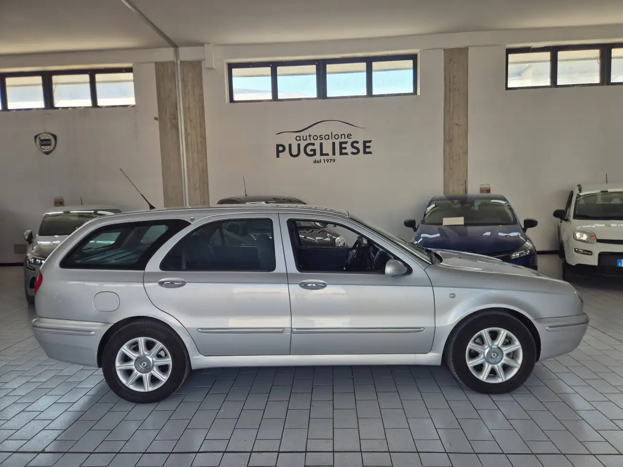 Lancia Lybra Station Wagon SW 1.9 jtd LX 110cv, foto 12