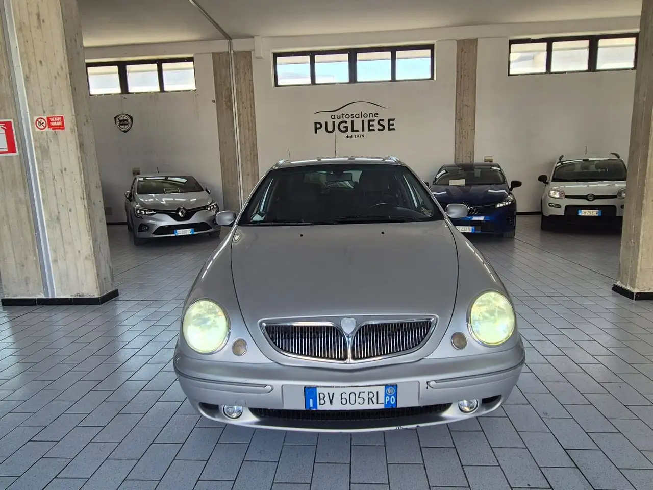 Lancia Lybra Station Wagon SW 1.9 jtd LX 110cv, foto 3