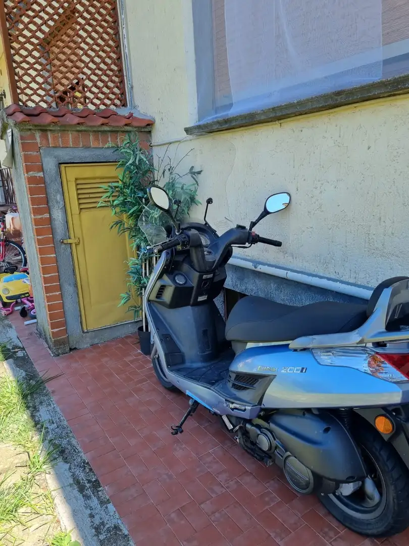Kymco Dink 200 Silber - 1