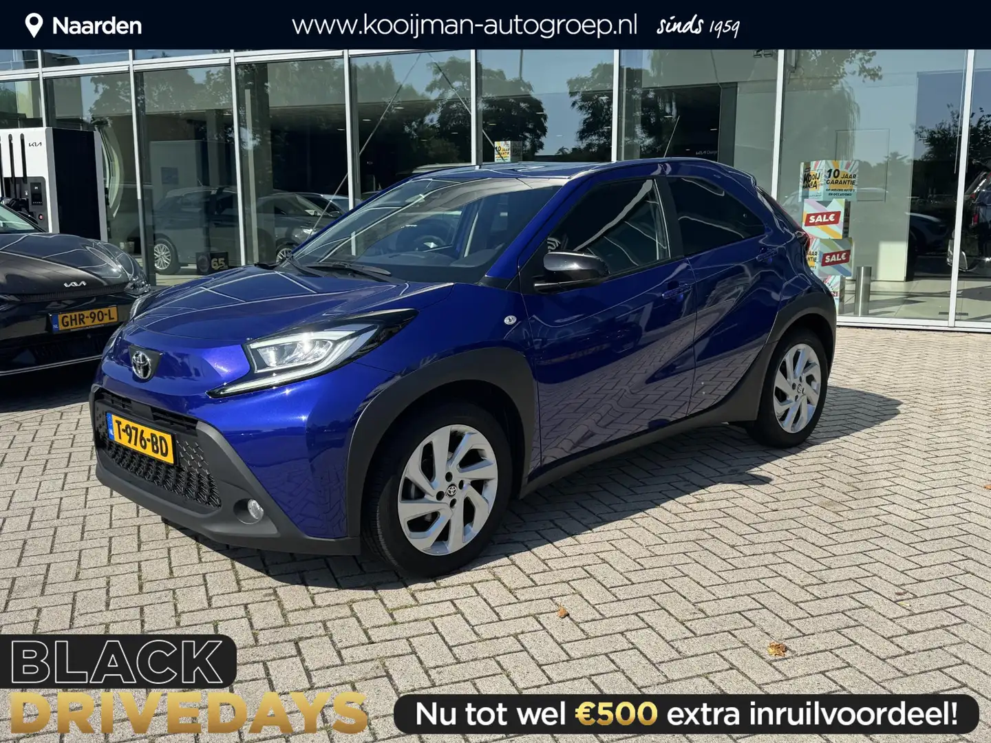 Toyota Aygo X 1.0 VVT-i MT first Lmv|Nav|Camera Bleu - 1