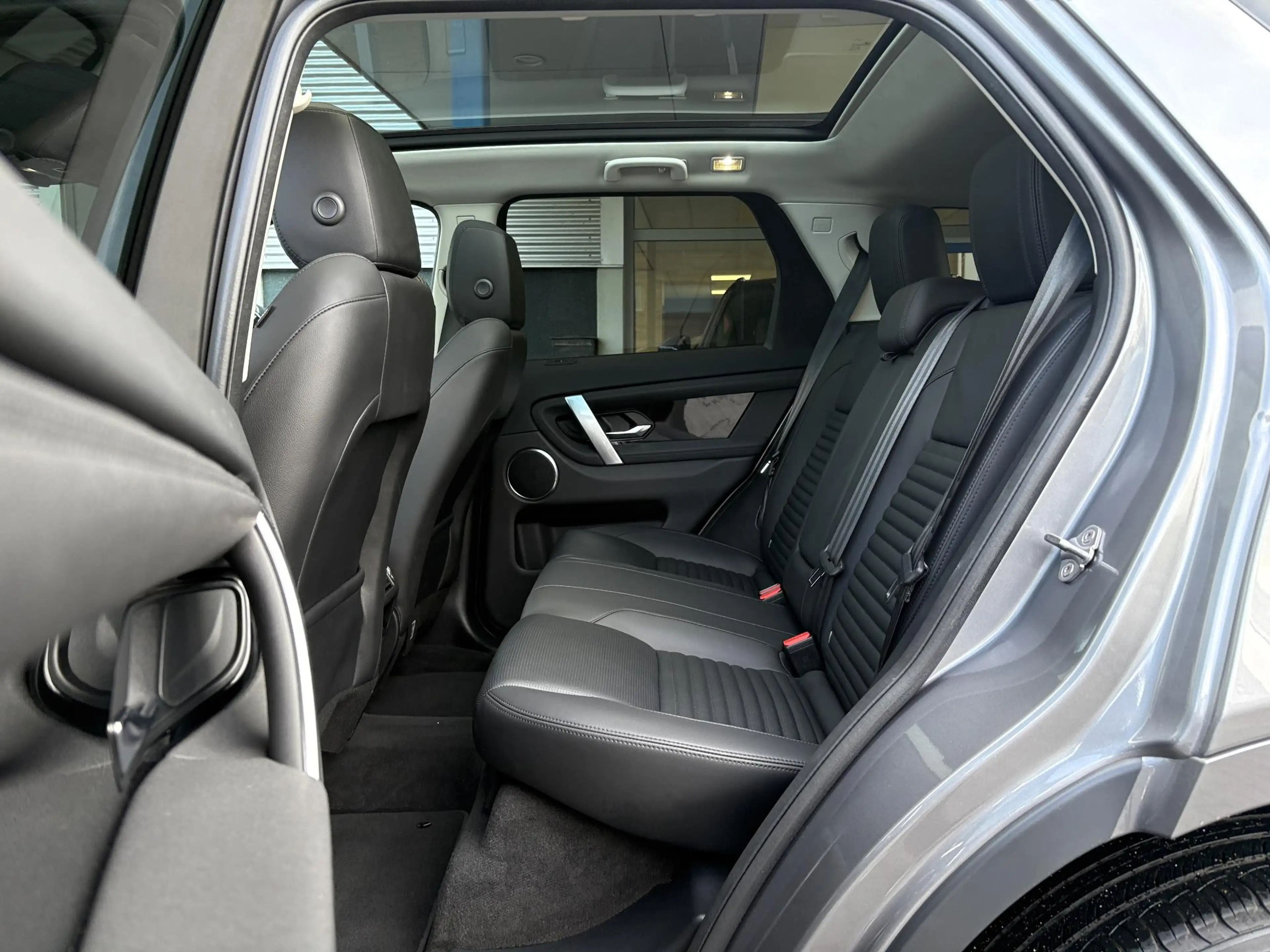 Land Rover Discovery Sport 1.5 P300e PHEV S | Panoramadak | Geheugenstoel | C — photo 14