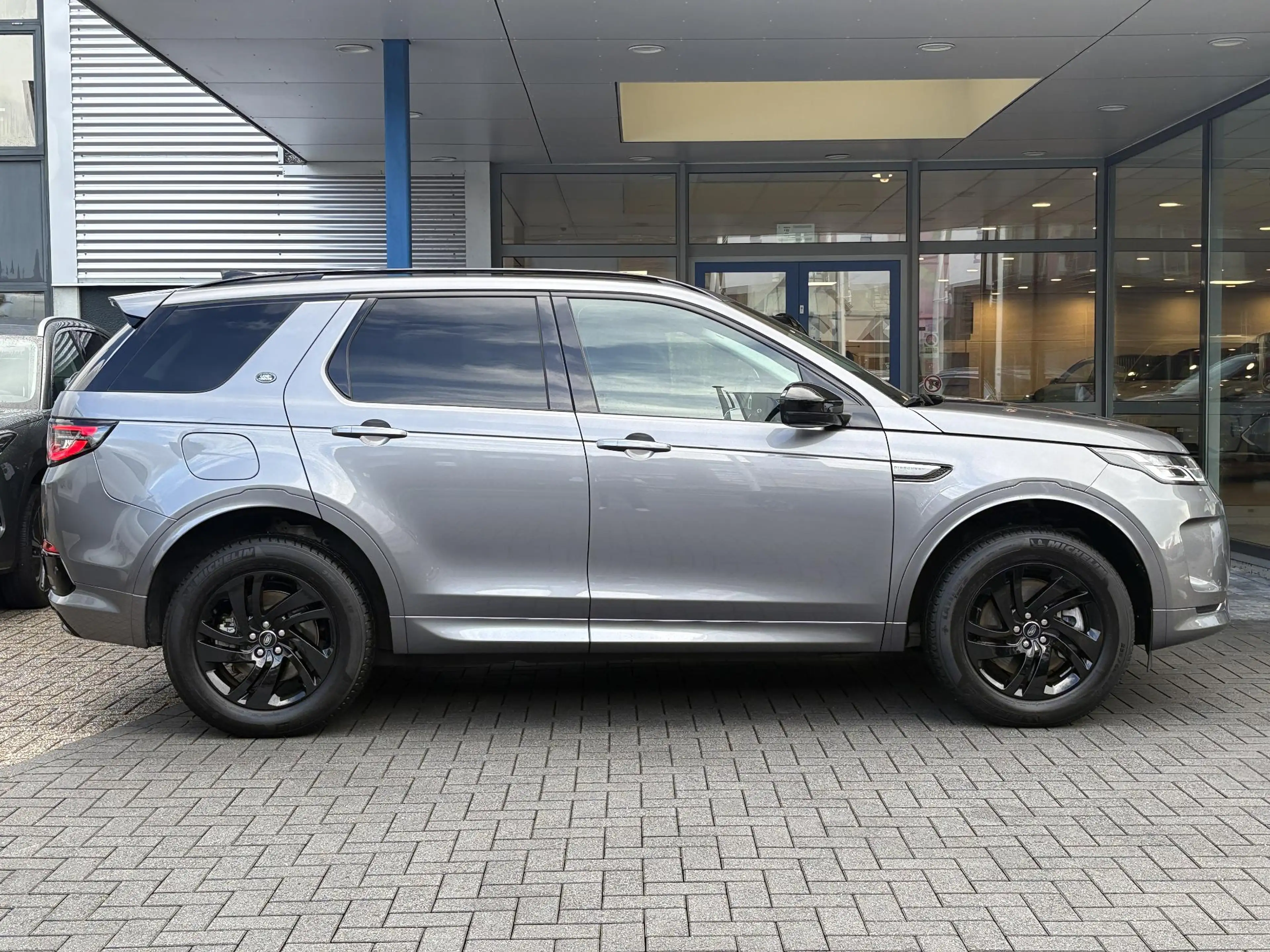 Land Rover Discovery Sport 1.5 P300e PHEV S | Panoramadak | Geheugenstoel | C — photo 4
