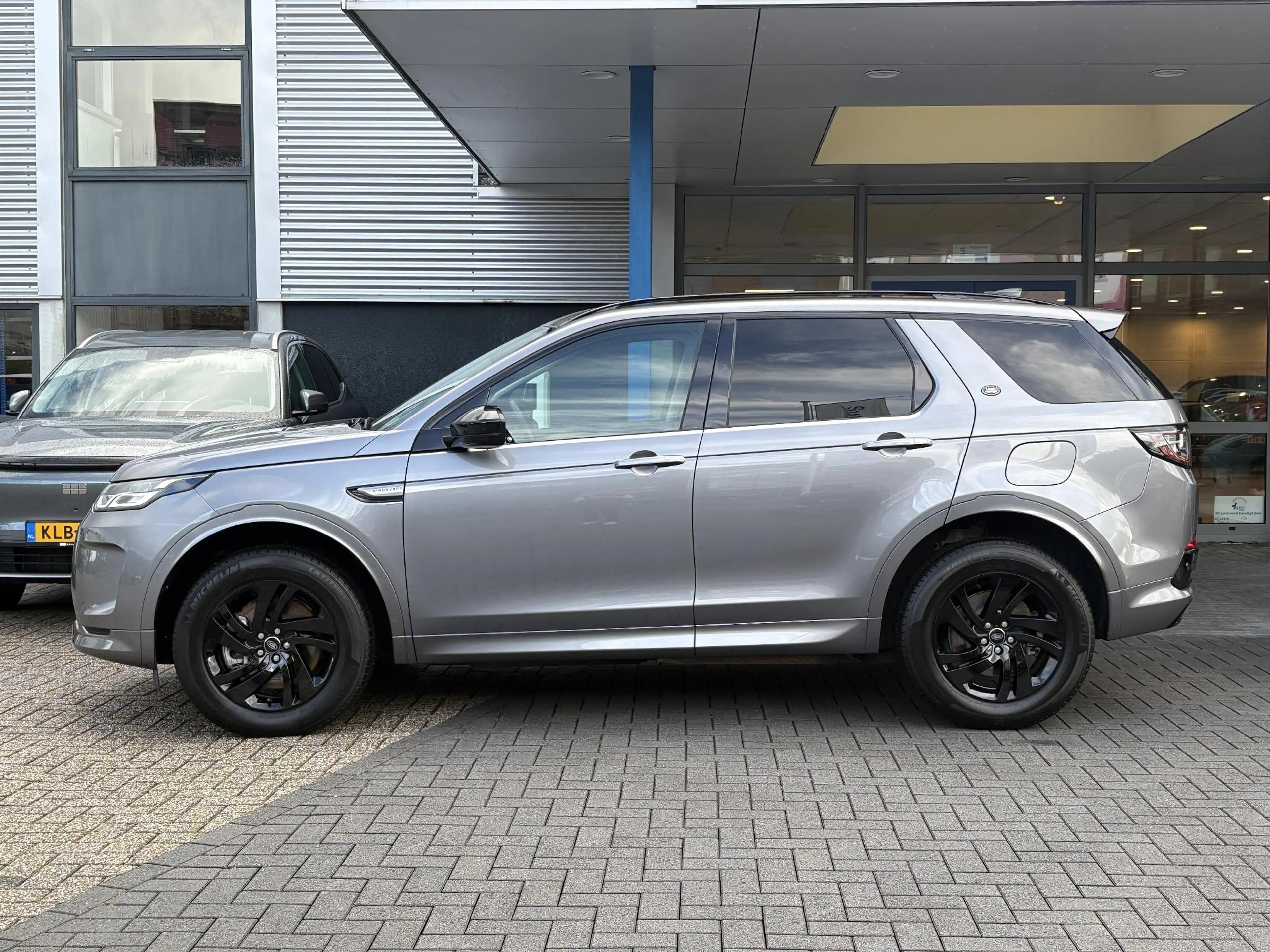 Land Rover Discovery Sport 1.5 P300e PHEV S | Panoramadak | Geheugenstoel | C — photo 11