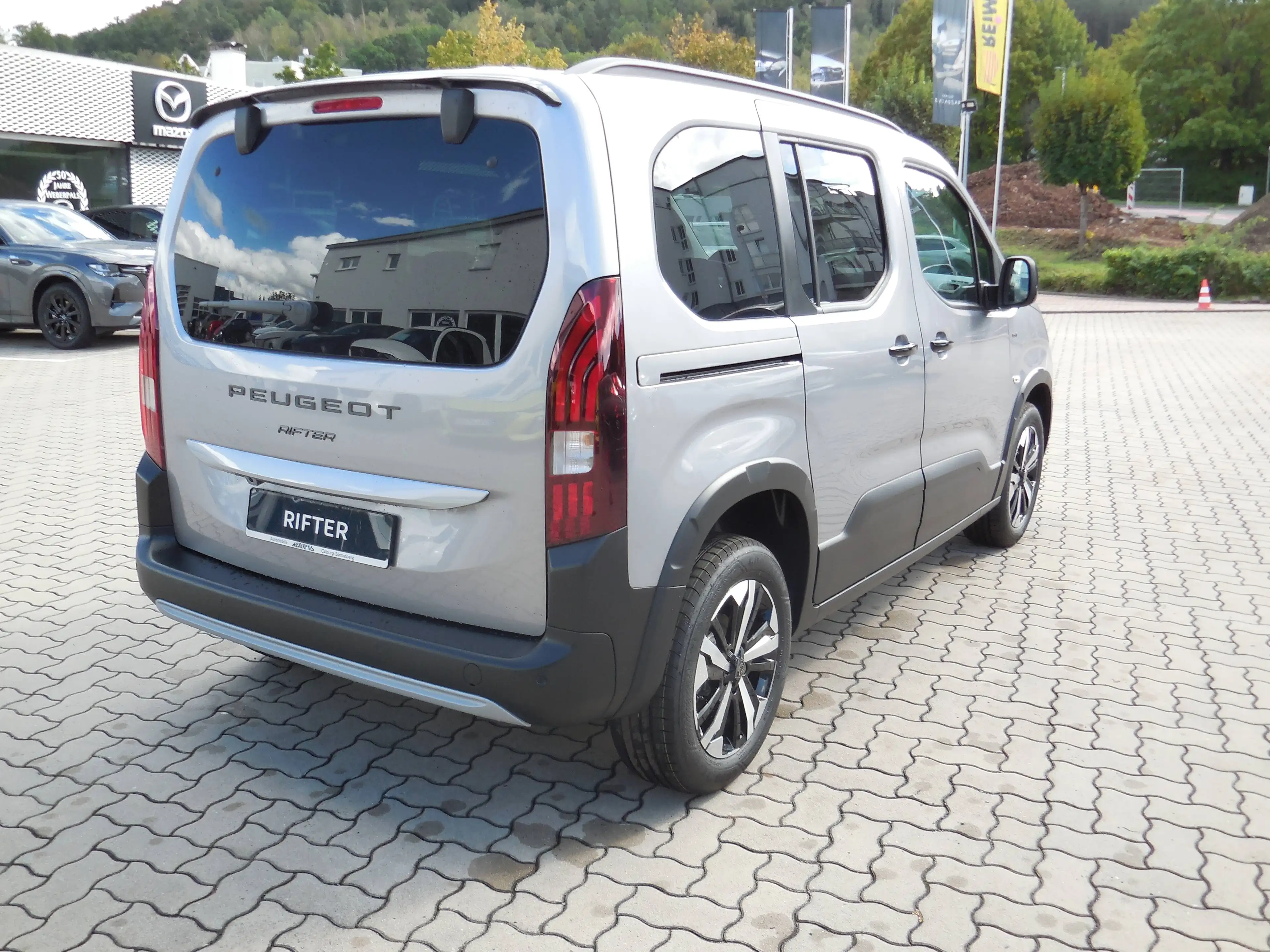 Peugeot Rifter GT L1 BlueHDi 130 EAT8*Sitz- und Lenkradheizung* — photo 4
