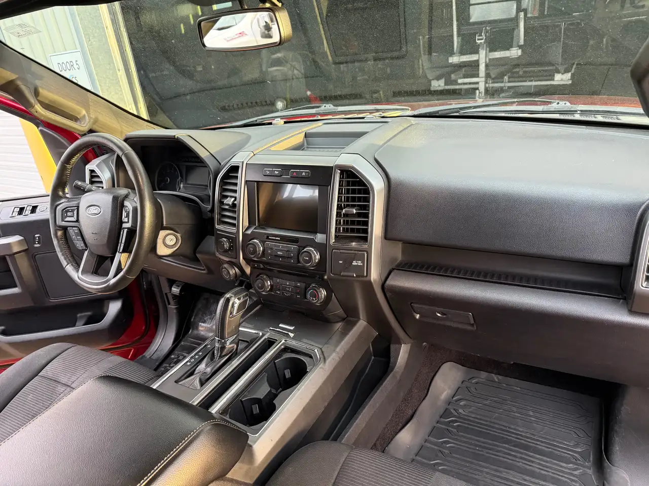 Ford F 150 снимка Ford F 150
