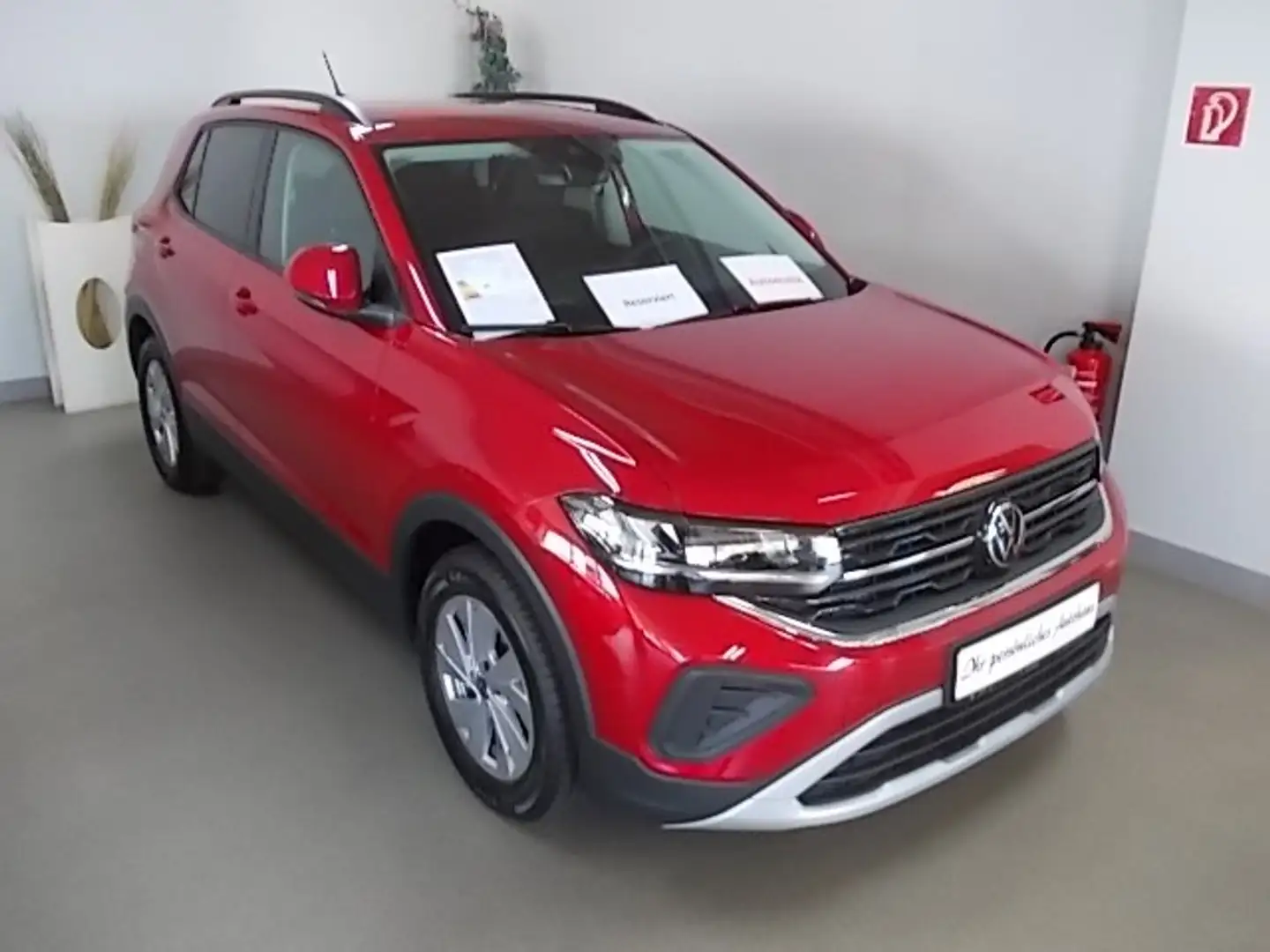 Volkswagen T-Cross Life 1.0 TSI DSG, 85kw(115PS) Klima Navi Rot - 1